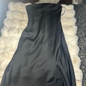 Elegant Black Strapless Dress